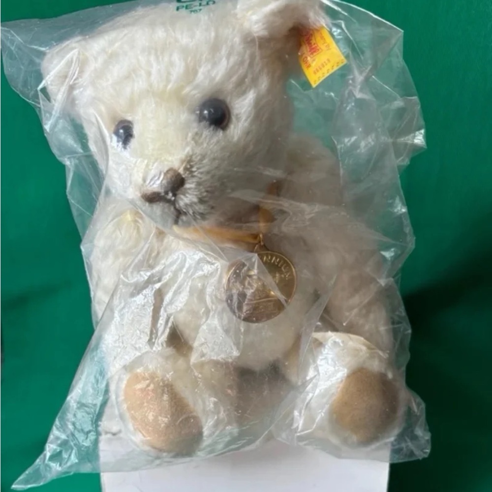 NEW  Steiff Millenium  12" Mohair Bear  No. 666018 MINT IN SEALED BAG orig box